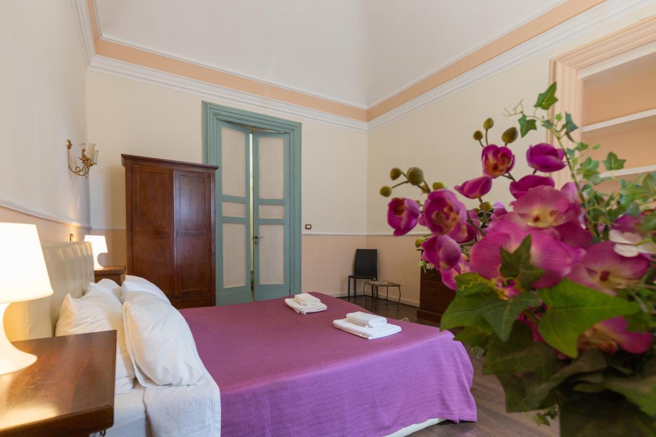 Couette-café Teatro Bellini 2*